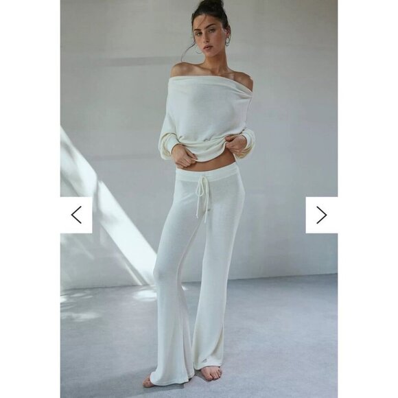 Urban Outfitters Out From Under Cream Soft Plush Flare Leg Lounge Pant Medium - Picture 1 of 5